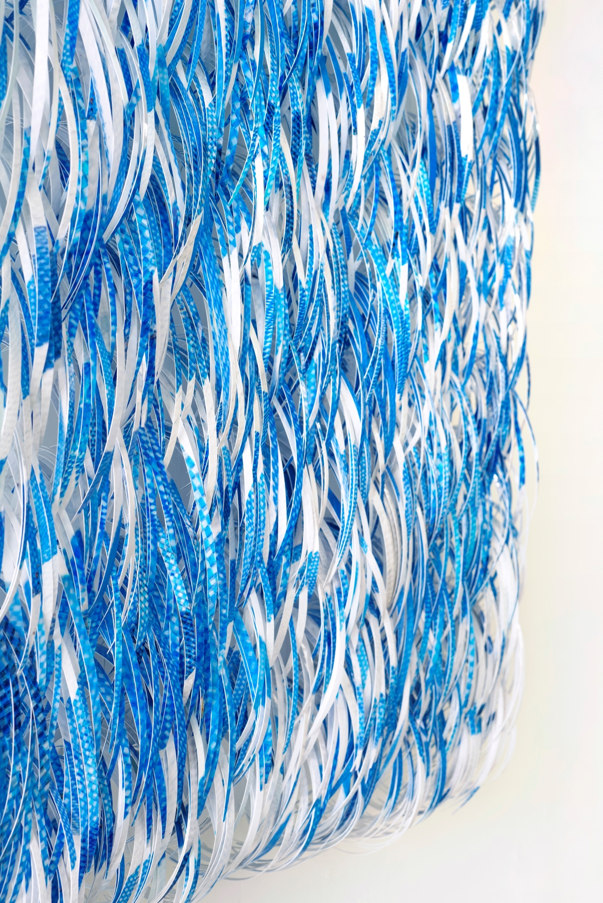 Blue and White Tarp | 青と白のタープ