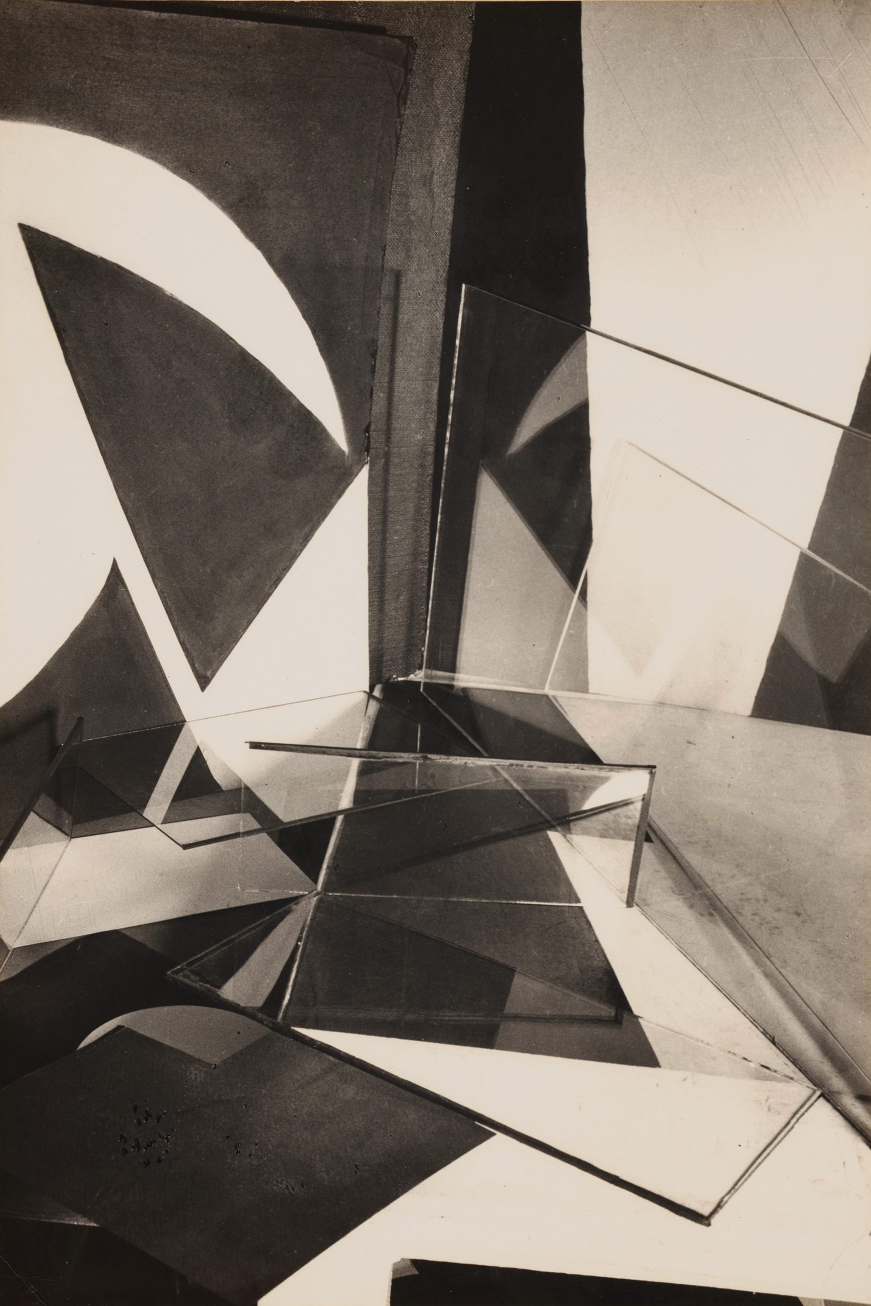 “Turbulence,” Experiment with Sheets of Glass and Mirrors