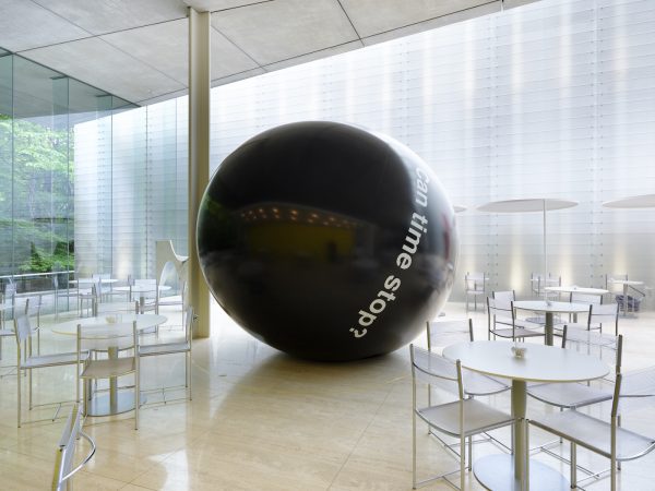 Ryan Gander 《Can time stop?》（2025）
©Ryan Gander Courtesy of TARO NASU
Installation views at Pola Museum of Art, Hakone, 2025
Photo: Shu Nakagawa